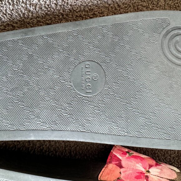 Floral Gucci Slides (authentic) - Picture 5 of 5